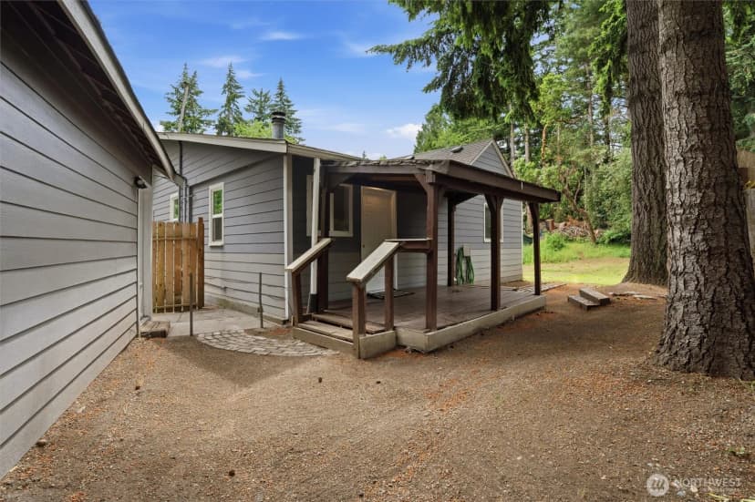 Property photo for 3706 W Arsenal, Bremerton photo 20