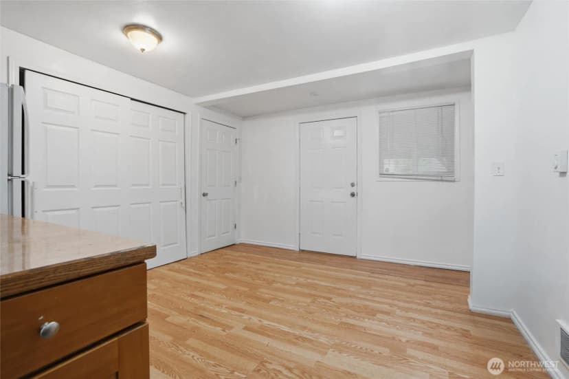 Property photo for 3706 W Arsenal, Bremerton photo 19