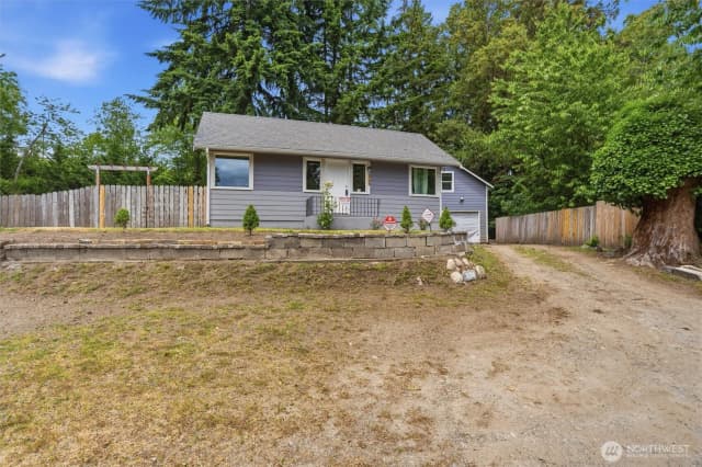 Property photo for 3706 W Arsenal, Bremerton photo 3