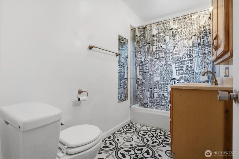 Property photo for 3706 W Arsenal, Bremerton photo 8