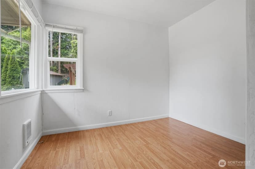 Property photo for 3706 W Arsenal, Bremerton photo 9