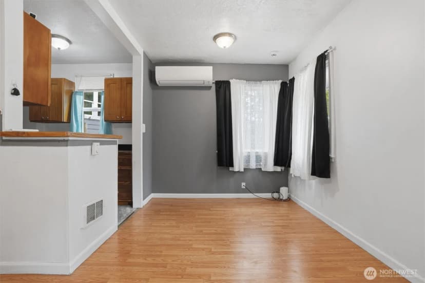 Property photo for 3706 W Arsenal, Bremerton photo 11