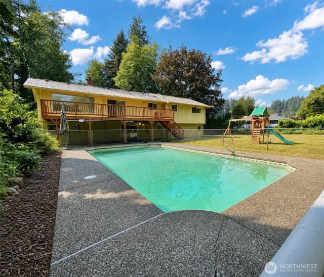 Property photo for 430 N 9th Street, Montesano