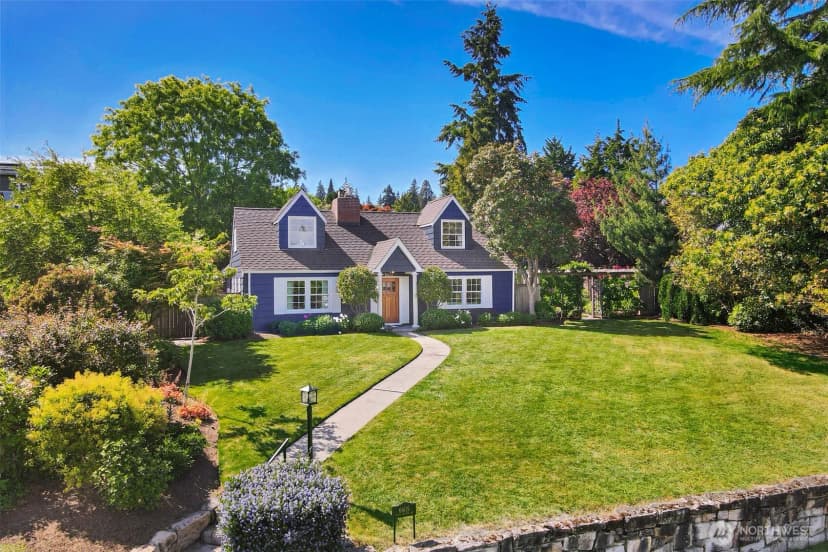 Property photo for 6605 57th Avenue Ne, Seattle