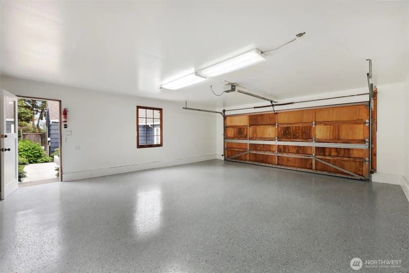 Property photo for 6605 57th Avenue Ne, Seattle photo 36