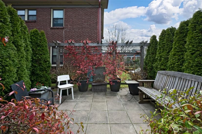 Property photo for 109 115 30th Avenue, Seattle photo 12