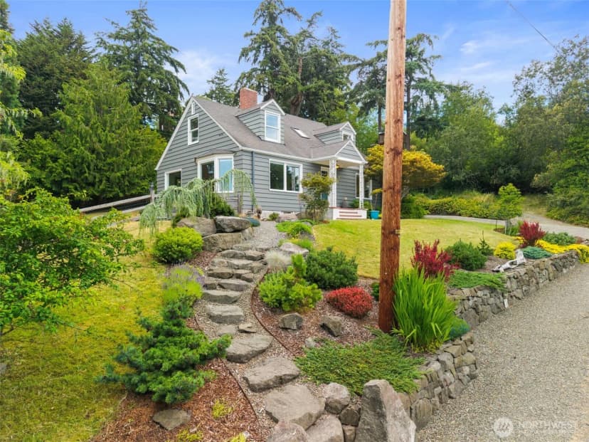 Property photo for 1231 Monroe Street, Port Townsend photo 2