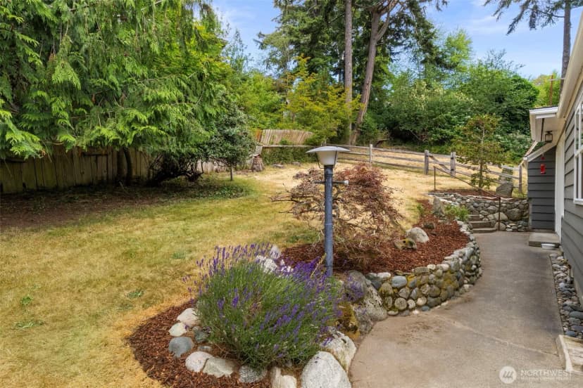 Property photo for 1231 Monroe Street, Port Townsend photo 36