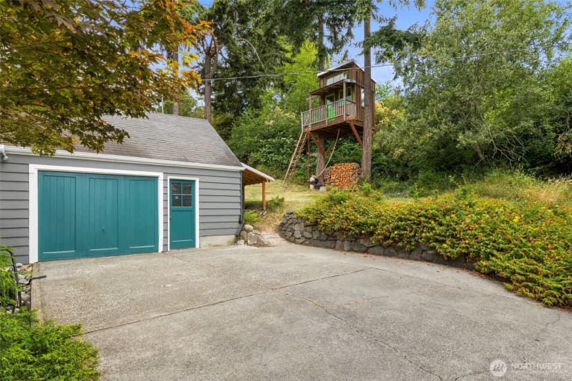 Property photo for 1231 Monroe Street, Port Townsend photo 39