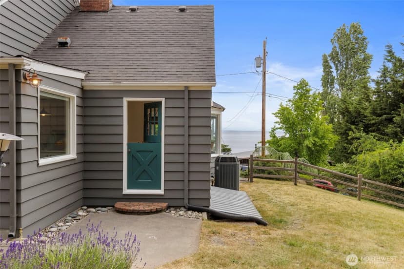 Property photo for 1231 Monroe Street, Port Townsend photo 34