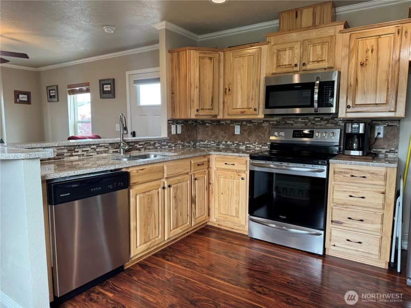 Property photo for 17693 Road 5 Nw #83, Quincy photo 7