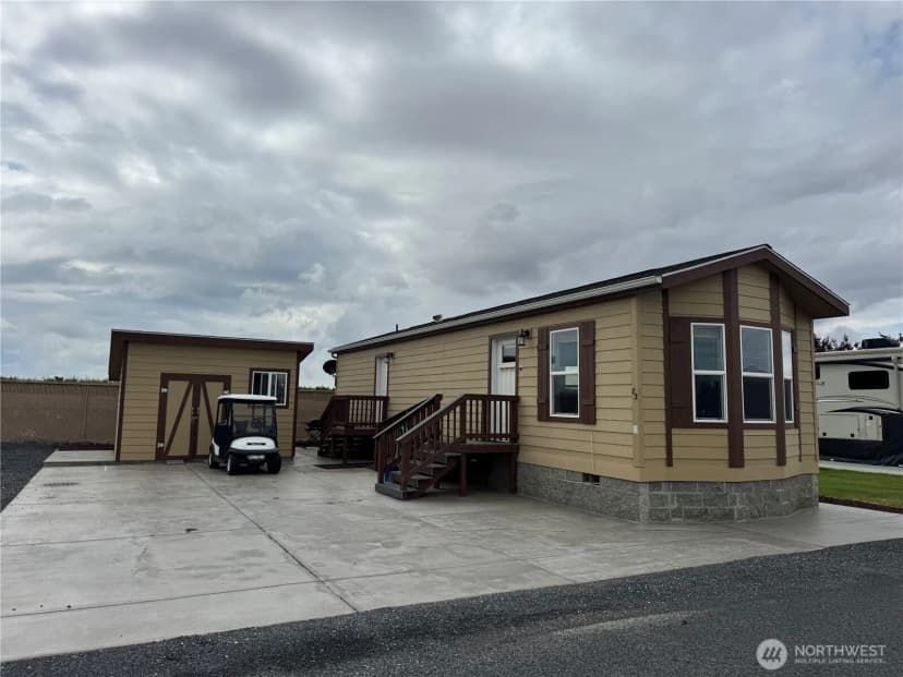 Property photo for 17693 Road 5 Nw #83, Quincy photo 18