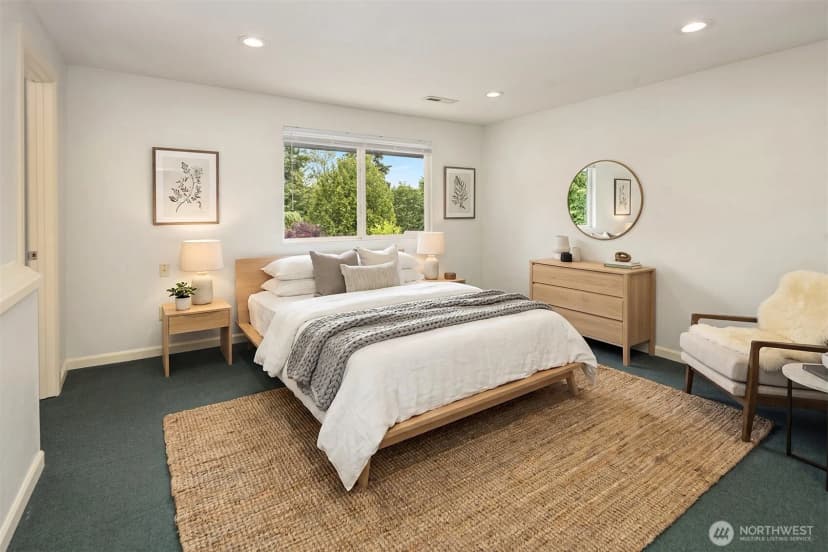 Property photo for 12801 Se 22nd Place, Bellevue photo 12