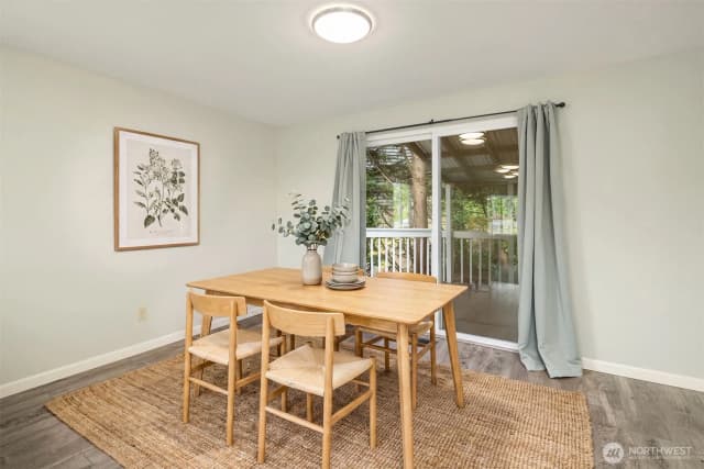 Property photo for 12801 Se 22nd Place, Bellevue photo 5