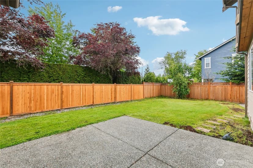 Property photo for 17280 Ne 120th Way, Redmond photo 28