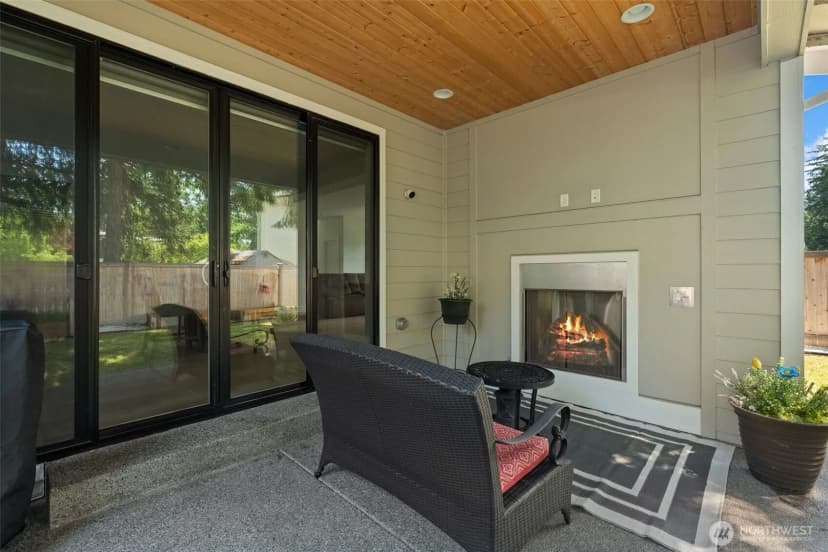Property photo for 7708 Zircon Drive Sw, Lakewood photo 32
