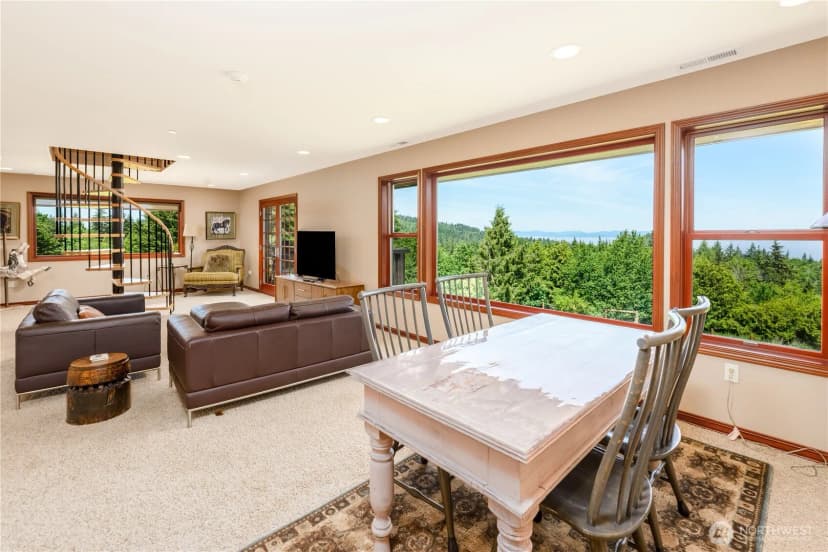 Property photo for 1743 Freshwater Bay Road, Port Angeles photo 17