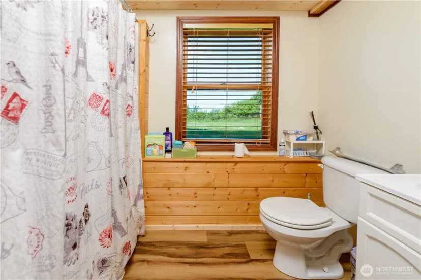 Property photo for 1743 Freshwater Bay Road, Port Angeles photo 24