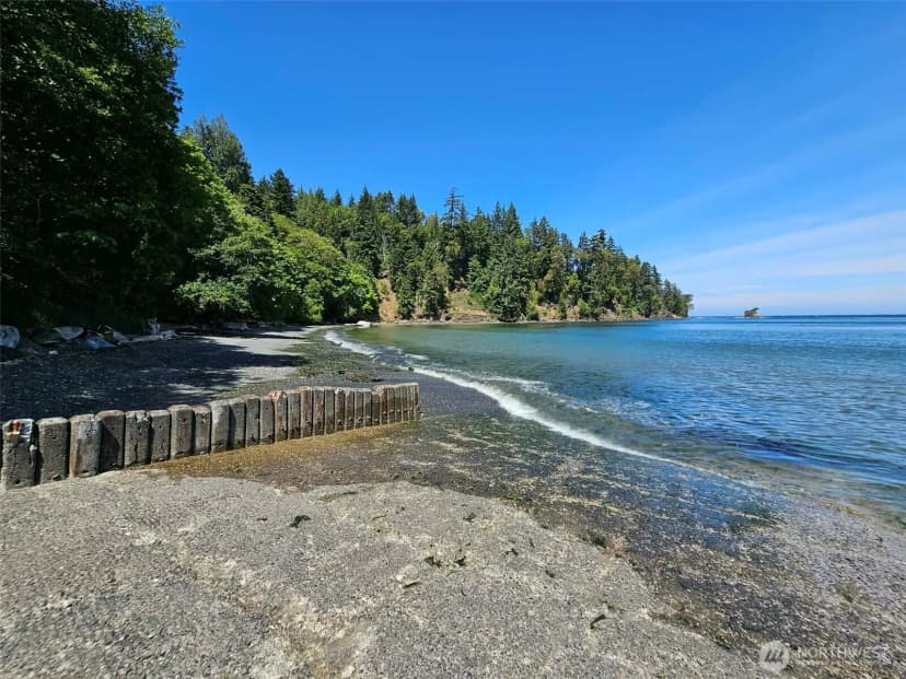 Property photo for 1743 Freshwater Bay Road, Port Angeles photo 39