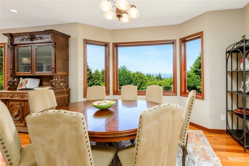 Property photo for 1743 Freshwater Bay Road, Port Angeles photo 9