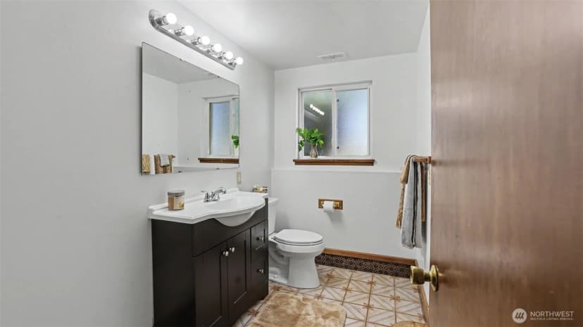 Property photo for 2200 Ne 24th Street, Renton photo 25