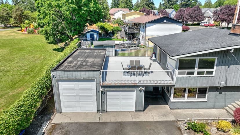 Property photo for 2200 Ne 24th Street, Renton photo 37