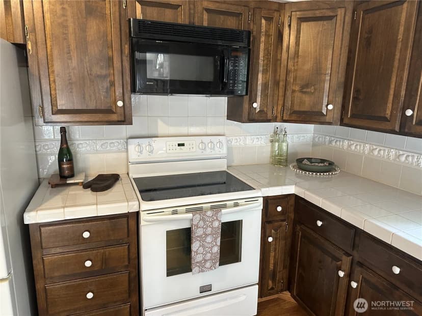 Property photo for 1411 Miller Drive, Kelso photo 17