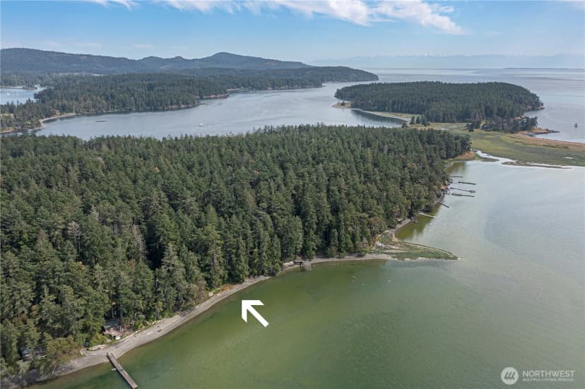 Property photo for 16 Driftwood Drive, Henry Island photo 11