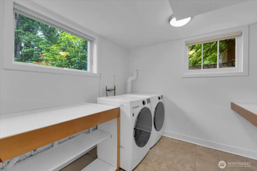 Property photo for 1955 21st Avenue E, Seattle photo 30