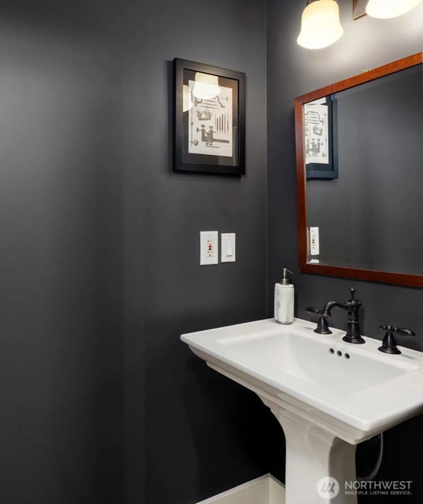 Property photo for 5113 47th Avenue Ne, Seattle photo 19