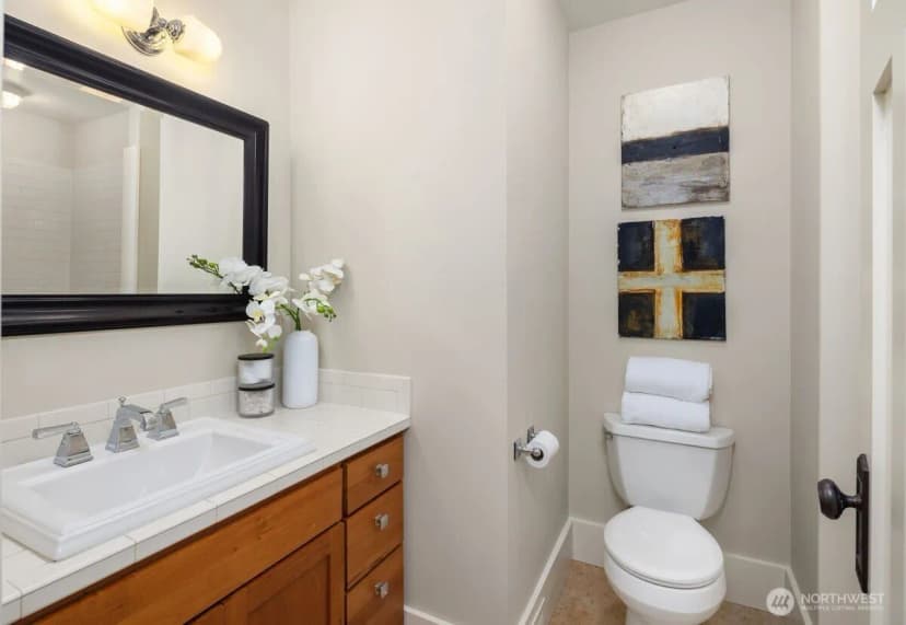 Property photo for 5113 47th Avenue Ne, Seattle photo 34