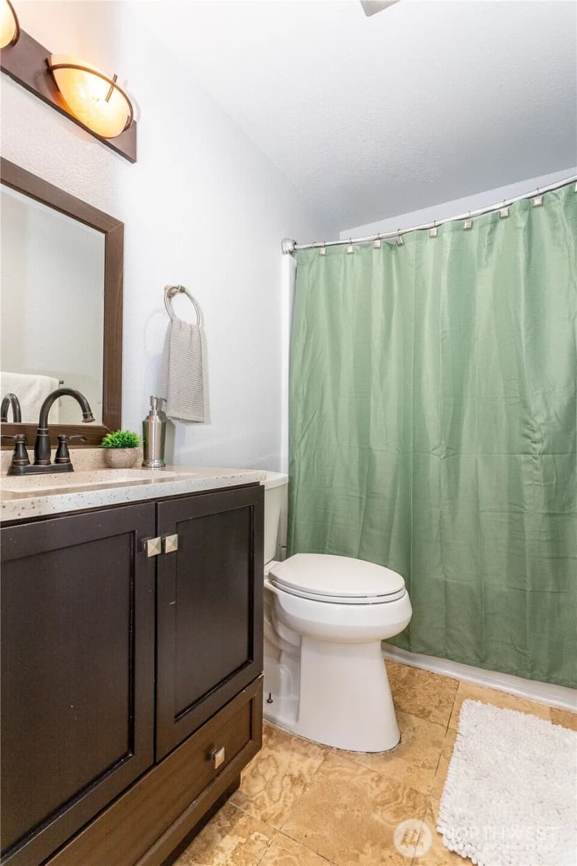 Property photo for 12517 Ne 23rd Place #a2, Bellevue photo 26