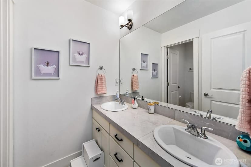 Property photo for 14002 3rd Avenue Ne #105, Duvall photo 18