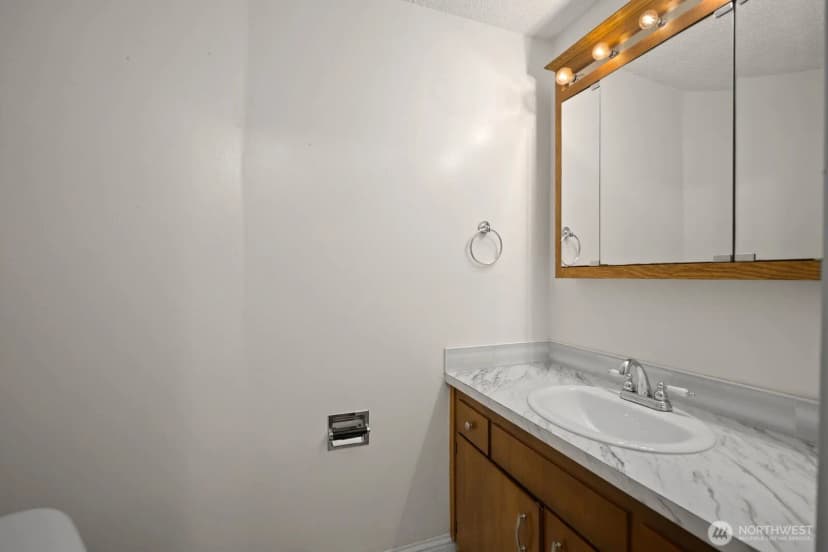 Property photo for 1425 S Puget Drive #117, Renton photo 23