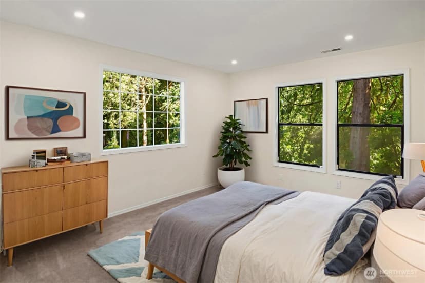 Property photo for 2815 Nw Pine Cone Drive, Issaquah photo 23