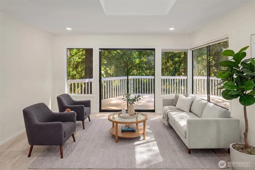 Property photo for 2815 Nw Pine Cone Drive, Issaquah photo 12