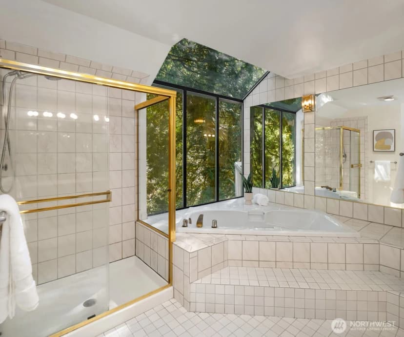 Property photo for 2815 Nw Pine Cone Drive, Issaquah photo 20