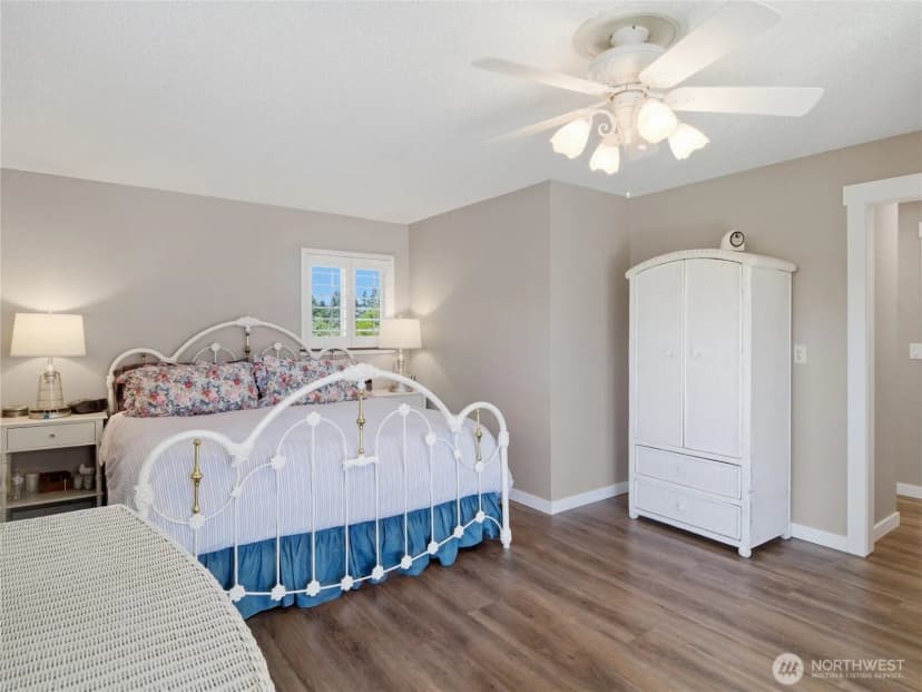 Property photo for 14516 224th Street E, Graham photo 18