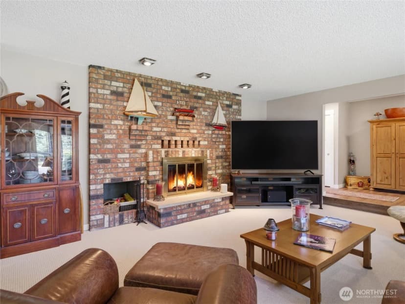Property photo for 14516 224th Street E, Graham photo 7