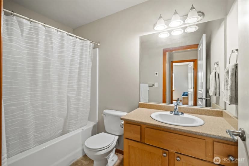 Property photo for 6212 Malloy Avenue, Ferndale photo 27