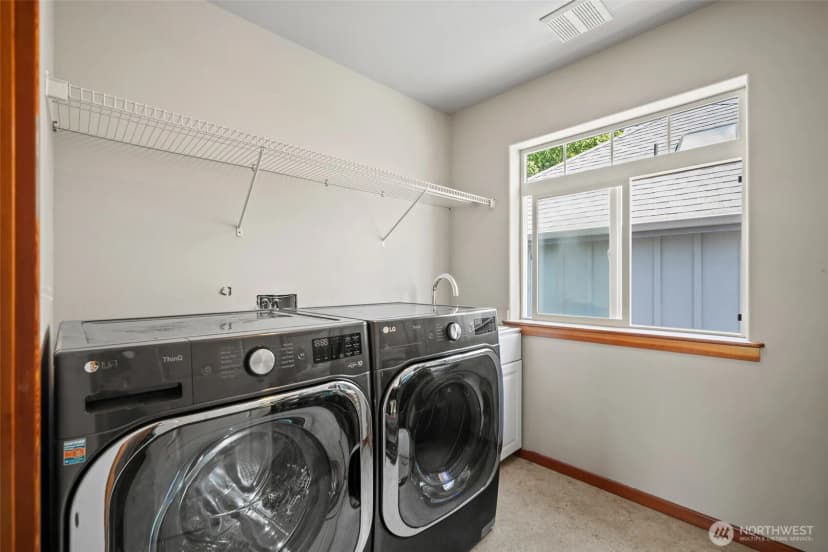 Property photo for 6212 Malloy Avenue, Ferndale photo 28