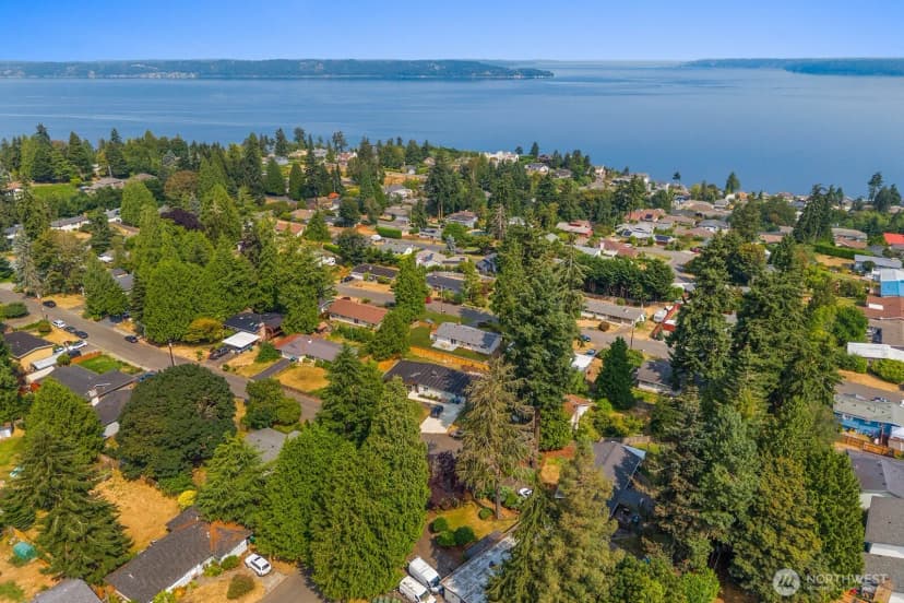 Property photo for 617 Sw 299th Street, Federal Way photo 29