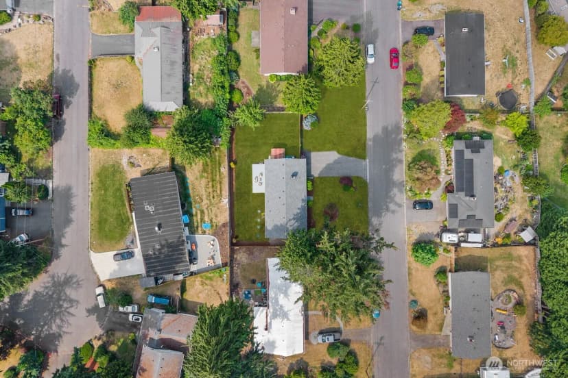 Property photo for 617 Sw 299th Street, Federal Way photo 26