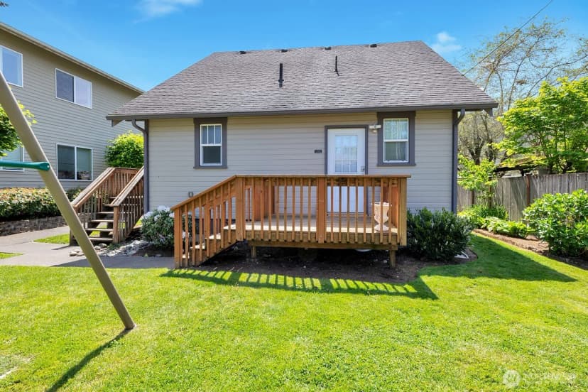 Property photo for 250 Se Andrews Street, Issaquah photo 15