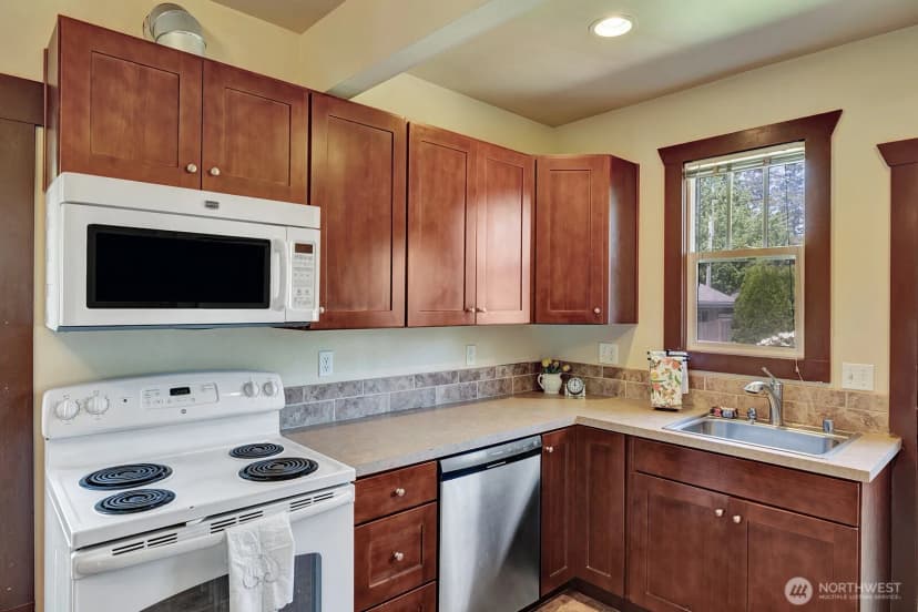 Property photo for 250 Se Andrews Street, Issaquah photo 6