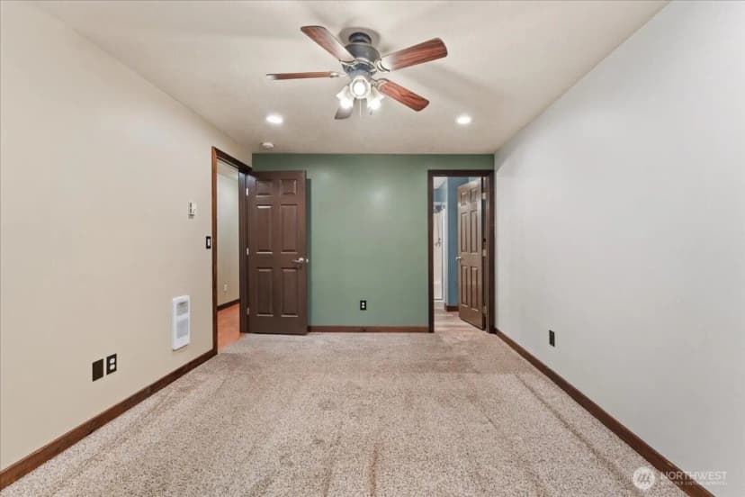 Property photo for 1306 Se 3rd Avenue, Battle Ground photo 18
