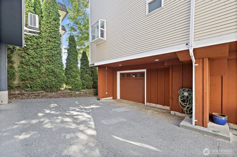 Property photo for 1141 N 93rd Street #b, Seattle photo 25