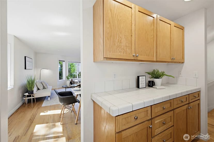 Property photo for 1141 N 93rd Street #b, Seattle photo 14
