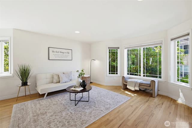 Property photo for 1141 N 93rd Street #b, Seattle photo 5