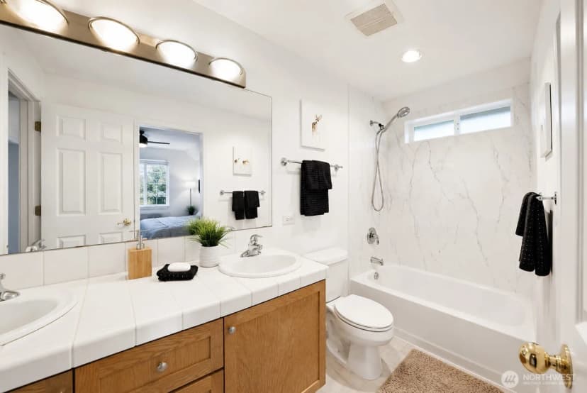 Property photo for 1141 N 93rd Street #b, Seattle photo 21